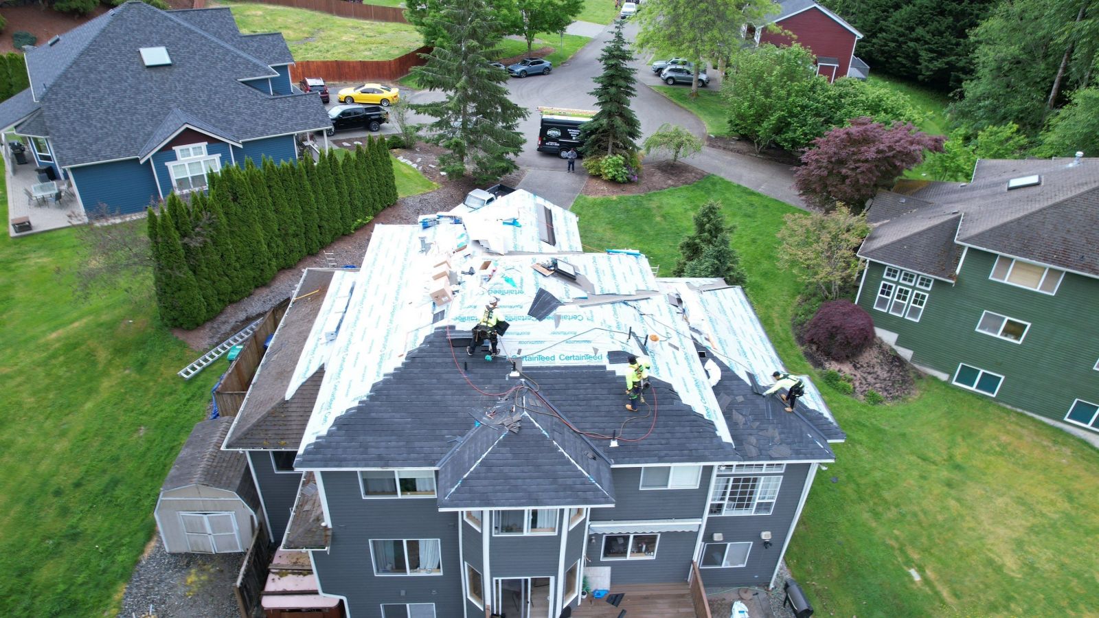 Completed CertainTeed Patriot XL asphalt roof installation on a Lake Stevens, WA home by Denali Roofing