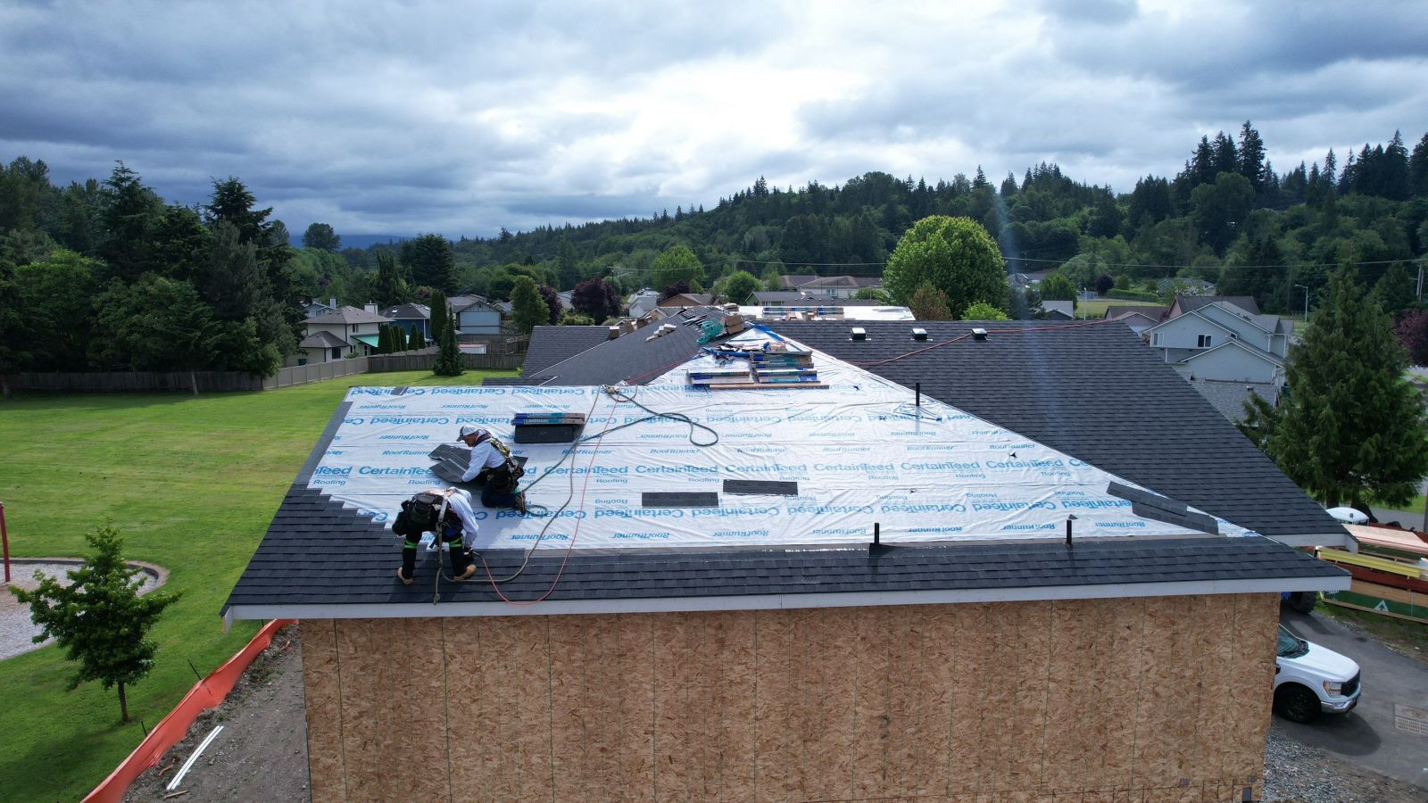 Arlington New const. Cinder black with metal RVO and Certainteed Shadow ridge